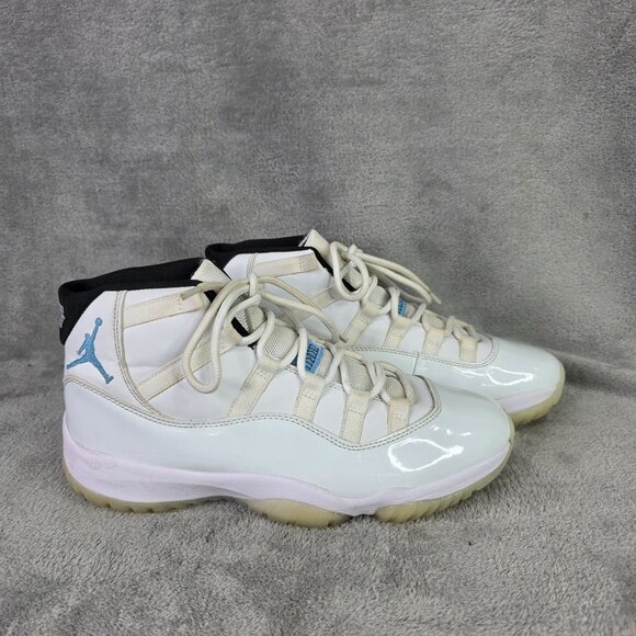 Mens Air Jordan 11 Retro Legend Sneakers White Blue 136046-117 Size 9.5 - Picture 4 of 10
